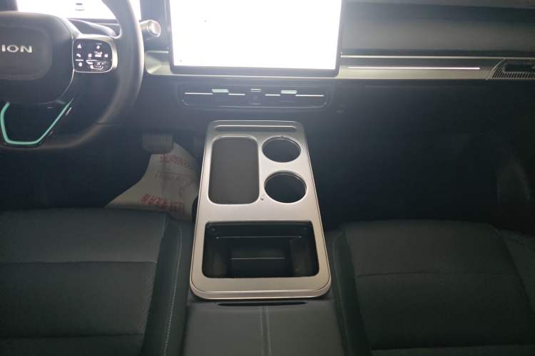 Used AION Y 2022 Plus 70 Smart Edition
