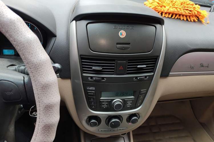 Used Buick Excelle 2013 1.5L Manual Classic Model
