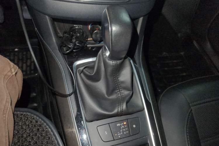 Used Peugeot 408 2014 1.8L Automatic Luxury Edition
