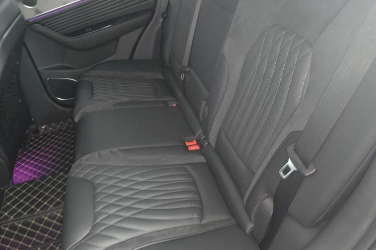 Used Hongqi HS5 2023 2.0T Qixiang Pro Edition
