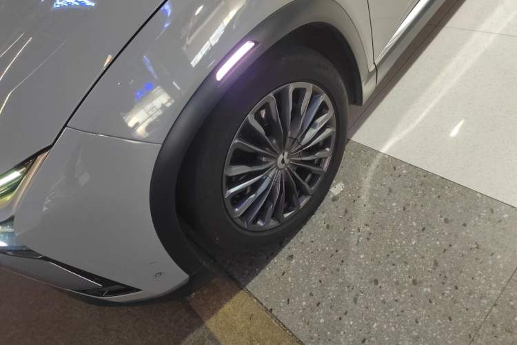 Used Nio ES8 2020 580 km Range Signature Edition Six-Seater Version
