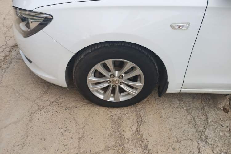 Used Buick GT 2015 15N Automatic Entry-Level Trim
