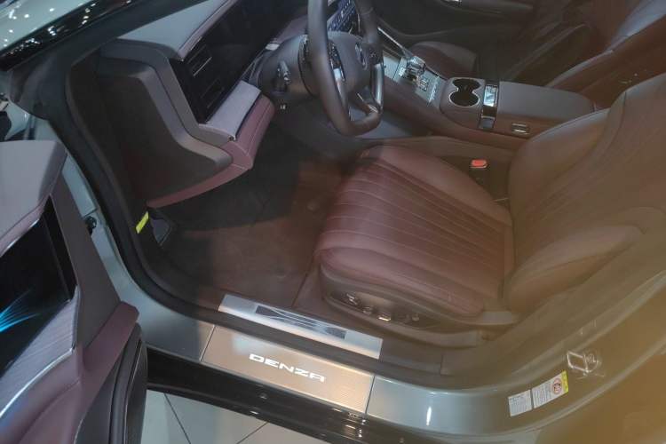 Used Denza Z9GT 2024 1100 Four-Wheel Drive Max Edition
