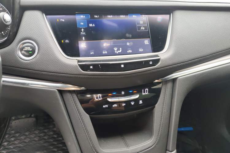 Used Cadillac XT5 2020 28T Tech Edition