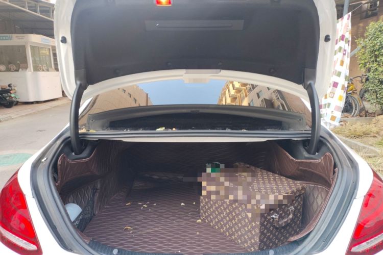 Used Mercedes-Benz C-Class 2017 Restyled C 200 Sport Edition
