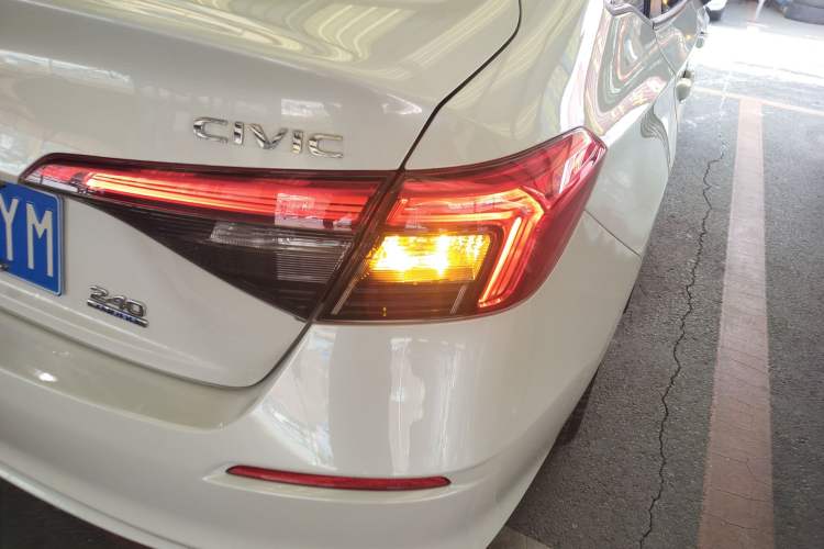 Used Honda Civic 2023 240TURBO CVT Dynamic Edition
