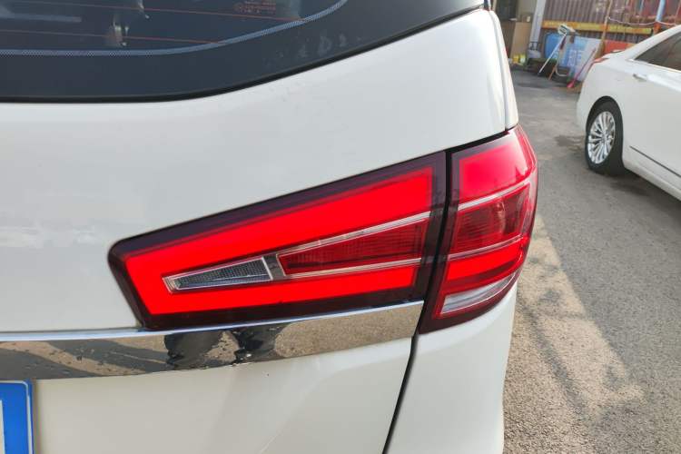 Used BAIC Weiwang M60 2017 1.5T CVT Diamond Edition
