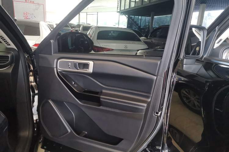 Used Ford Explorer 2020 EcoBoost 285 Four-Wheel Drive Trend Edition 6 Seats
