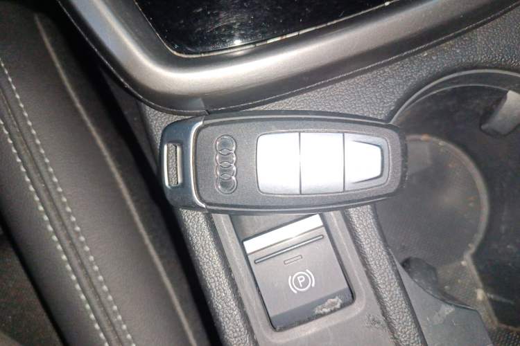 Used Audi A3 2024 Sportback 35 TFSI Fashionable Sports Model
