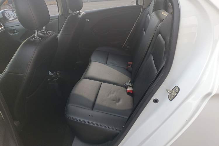 Used Peugeot 301 2014 1.6L Automatic Comfort Edition