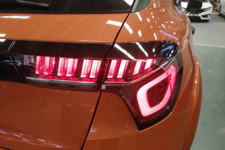 Used Lynk & Co 02 Hatchback 2021 2.0TD Halo Driving Control Kit Edition
