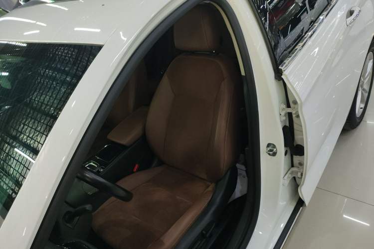 Used Buick Regal 2019 20T Elite Version China V Standard
