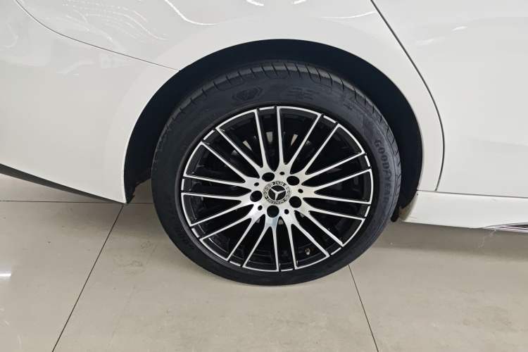 Used Mercedes-Benz C-Class 2024 Restyled C 260 L Sport Edition
