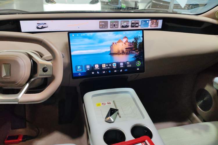 Used  07 2024 Pro+ All-Electric Version
