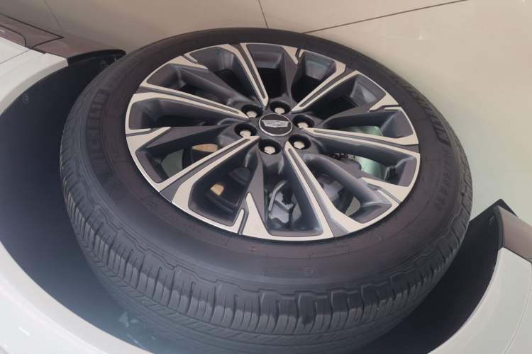 Used Cadillac XT5 2025 2.0T Luxury Version
