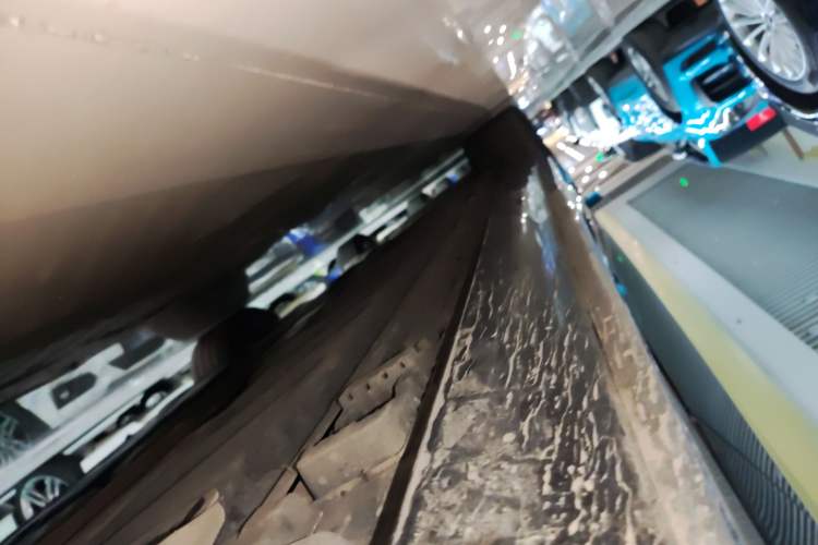 Used Mercedes-Benz E-Class New Energy 2023 E 350 e L Plug-in Hybrid Sports Sedan