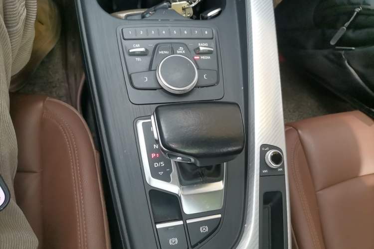 Used Audi A4L 2017 40 TFSI Fashion Model