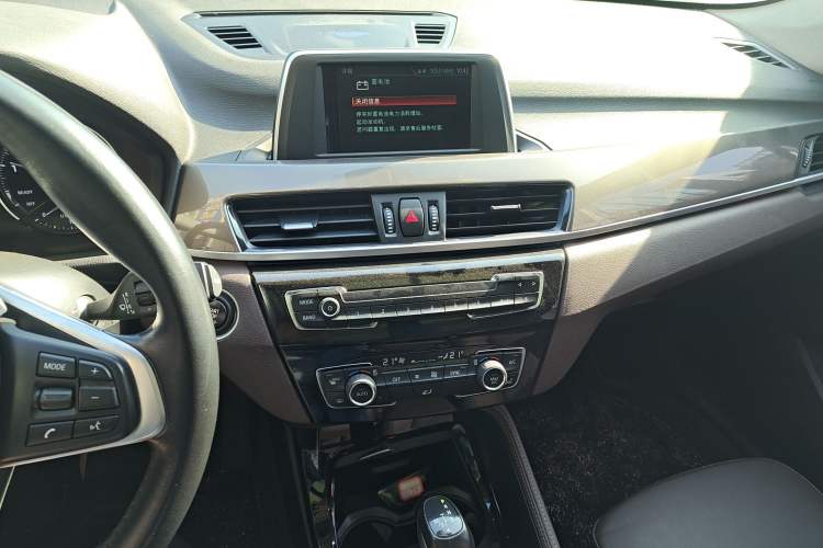 Used BMW X1 2019 sDrive18Li Premium Edition
