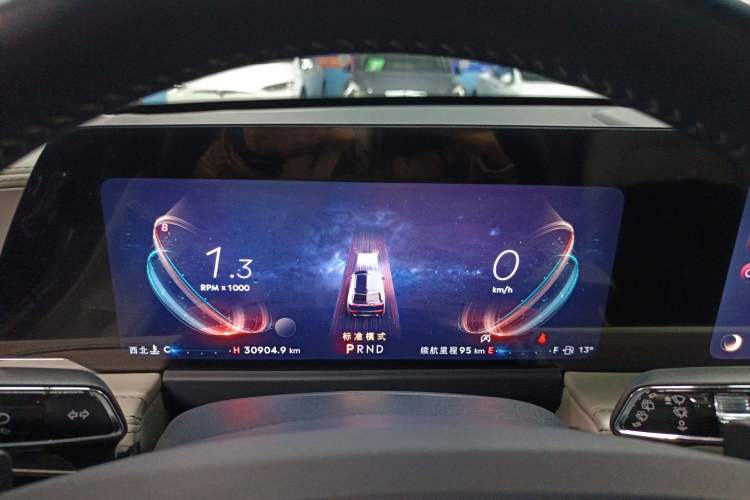 Used Lincoln Corsair 2023 2.0T Two-Wheel-Drive Luxury Edition
