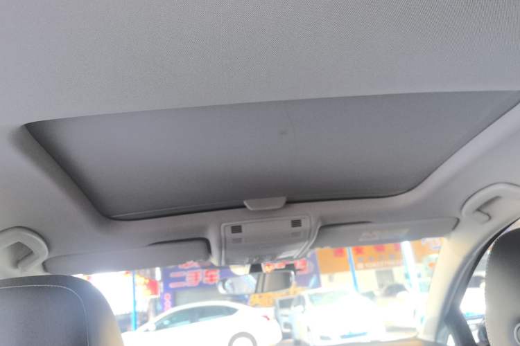 Used Volkswagen Golf 2017 230TSI Automatic Luxury Million-Vehicle Commemorative Edition
