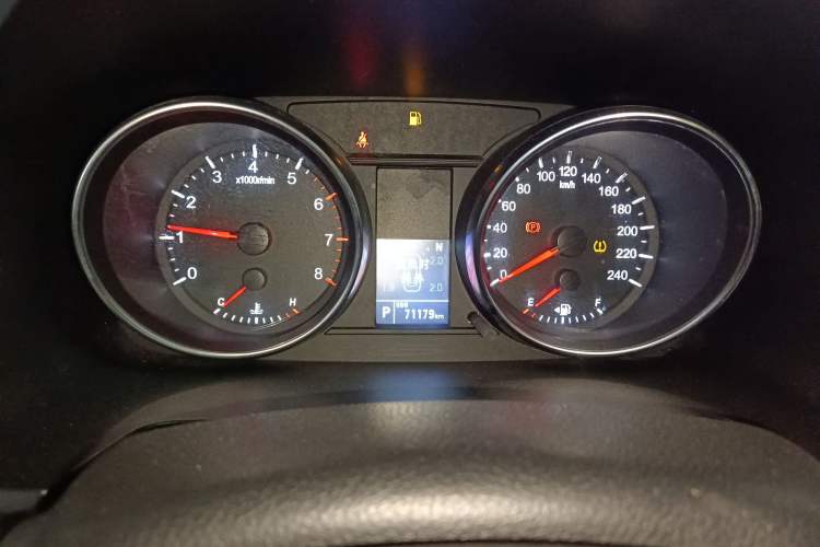 Used Haval M6 2021 PLUS 1.5T DCT Luxury Smart Connectivity Model
