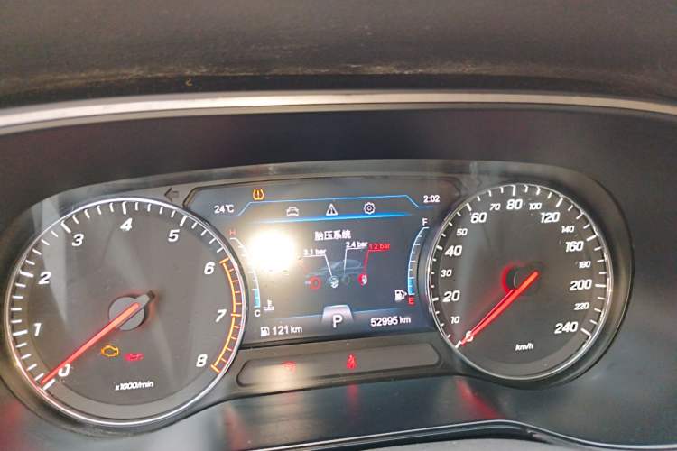 Used FAW Senya R9 2018 1.2T Automatic Luxury Smart Edition
