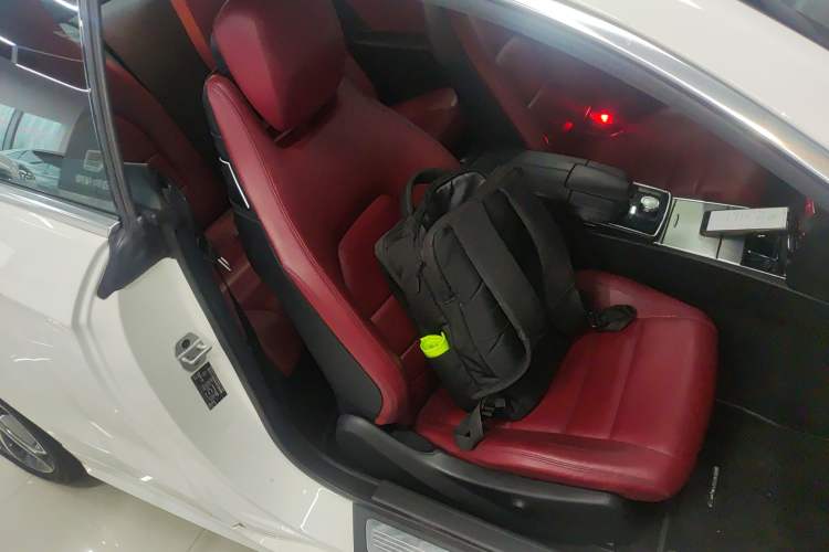 Used Mercedes-Benz E-Class 2014 E 260 Coupe