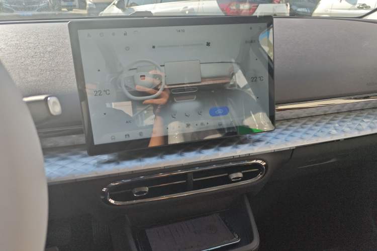 Used  3 2024 Zhi'ai Edition 330km Air
