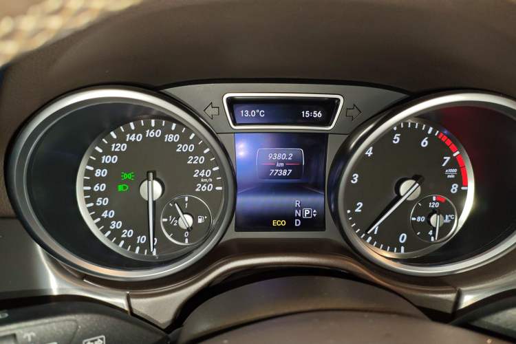 Used Mercedes-Benz M-Class 2014 ML 320 4MATIC
