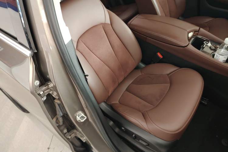 Used Buick Envision 2017 20T Two-Wheel Drive Luxury Model
