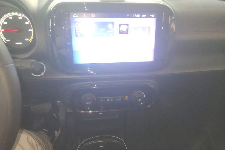 Used Roewe Clever 2022 311km QiQi BoBo Edition