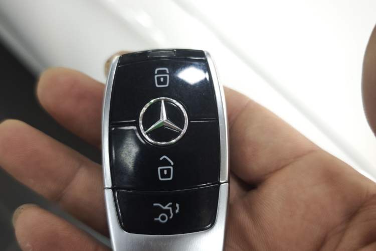 Used Mercedes-Benz E-Class 2019 E 300 L Sport Luxury Edition
