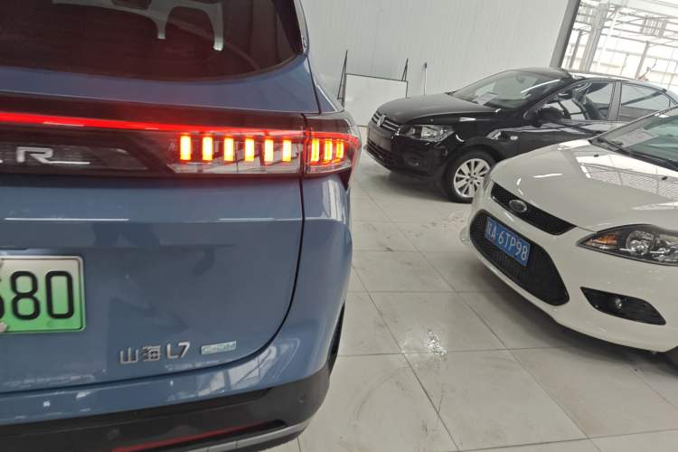 Used JETOUR Shanhai Shanhai L7 2024 1.5T 120km ULTRA 7-Seater
