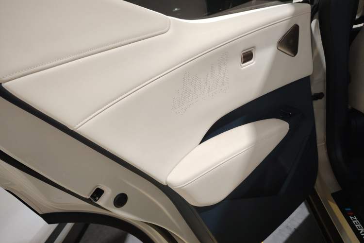 Used Zeekr X 2023 Rear-Drive ME Version 5 Seats
