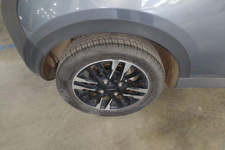 Used Chery Little Ant 2022 Sweet Pink Edition Half-Sugar Version Lithium Iron Phosphate 29.2 kWh 30 kW 301 km
