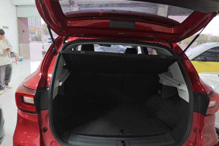 Used MG ZS 2018 1.5L Automatic Luxury Edition China V Standard
