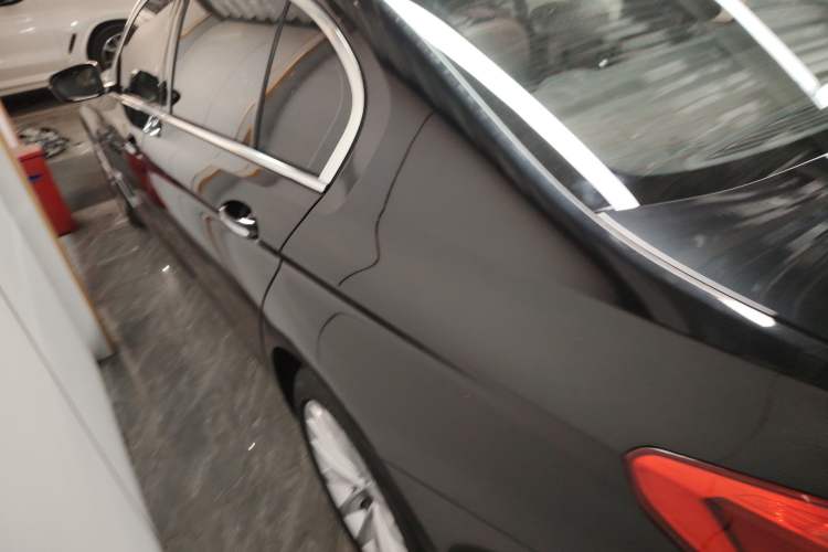 Used BMW 5 Series 2018 530Li Leading Edition Luxury Package