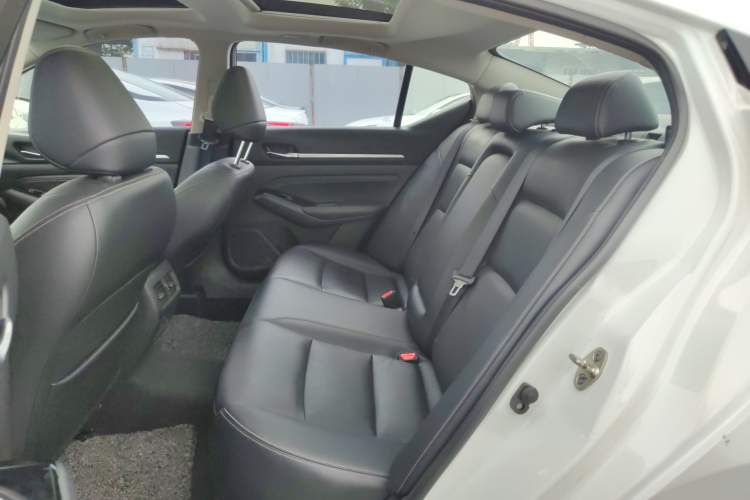 Used Nissan Teana 2022 2.0L XL-TLS Enjoyment Edition
