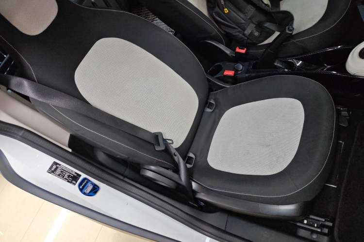 Used  fortwo 2015 1.0L 52 kW Hardtop Passion Edition