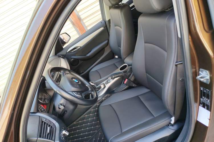 Used BMW X1 2014 sDrive18i Fashion Model
