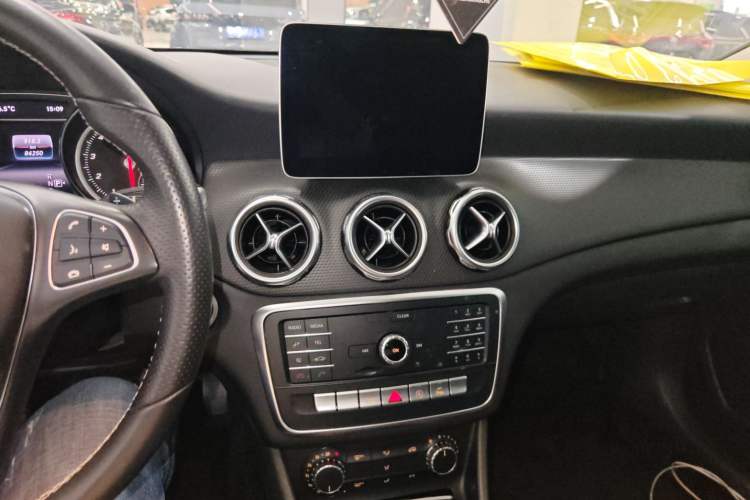 Used Mercedes-Benz GLA 2018 GLA 200 Sport Edition
