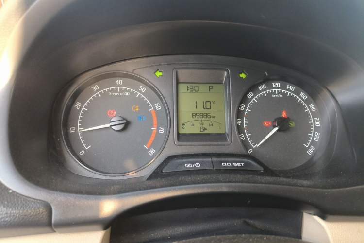 Used Skoda Fabia 2014 1.4L Automatic Crystal Edition
