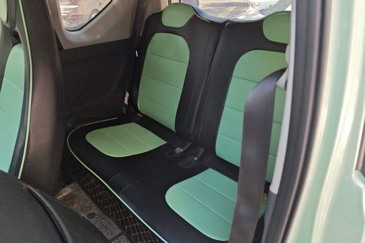 Used Wuling Hongguang MINIEV 2021 Macaron Premium Model – Lithium Iron Phosphate
