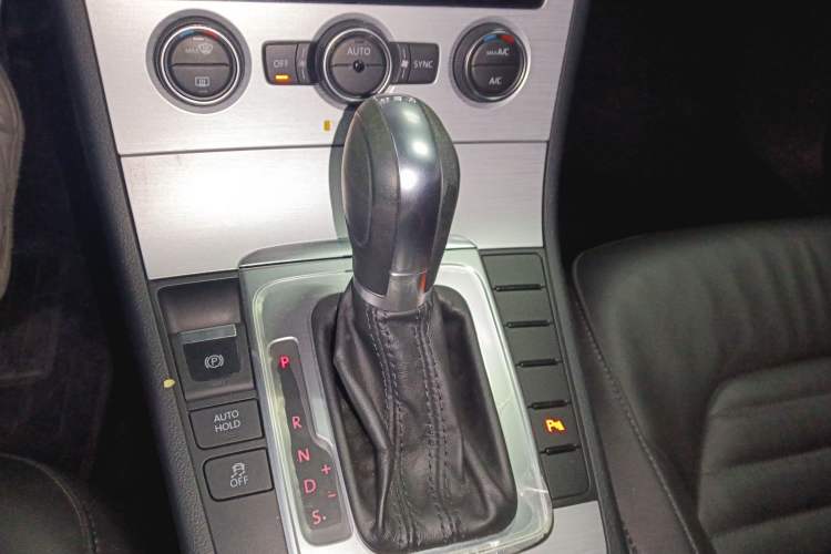 Used Volkswagen Magotan 2016 1.8TSI Smart Enjoyment Leading Model