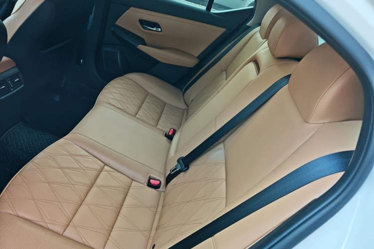 Used Nissan Sylphy 2021 1.6L TOP CVT Luxury Edition
