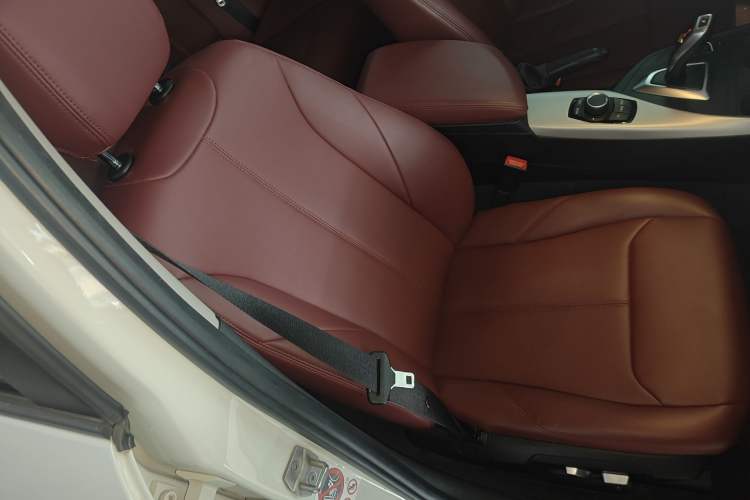 Used BMW 1 Series 2016 120i Leading Model
