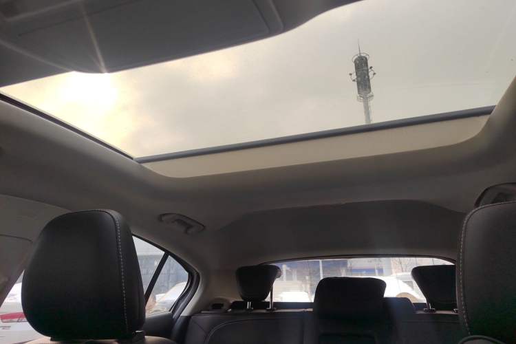 Used Ford Focus 2019 Two-Door EcoBoost 125 Automatic Trendy Model China V Standard