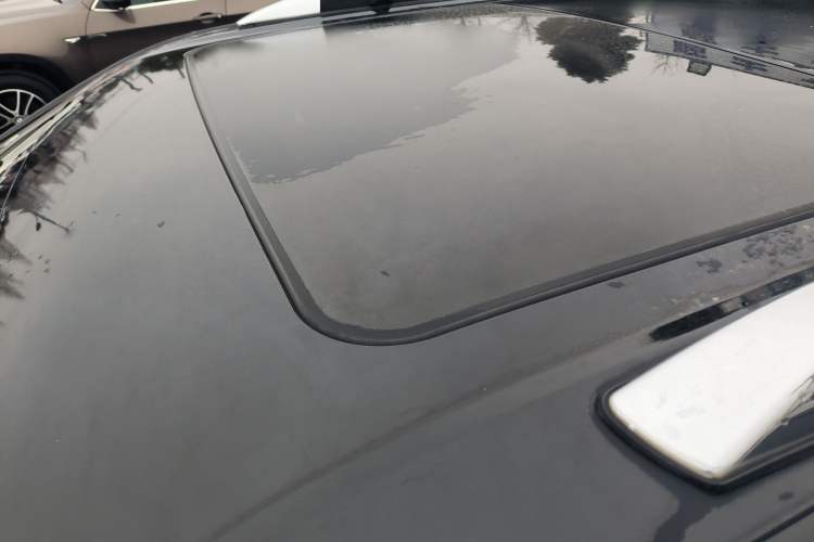 Used  Commander 2018 2.0T Four-Wheel Drive Prestige Edition China V
