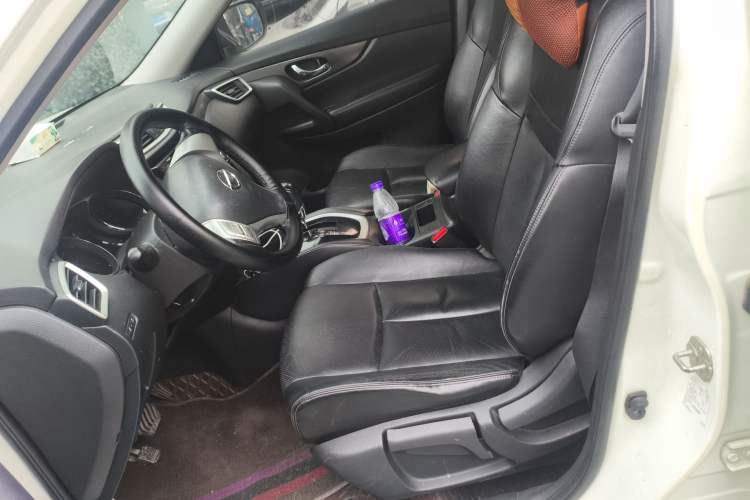 Used Nissan X-Trail 2014 2.0L CVT Comfort Edition 2WD
