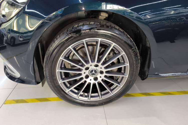 Used Mercedes-Benz E-Class 2023 E 260 L